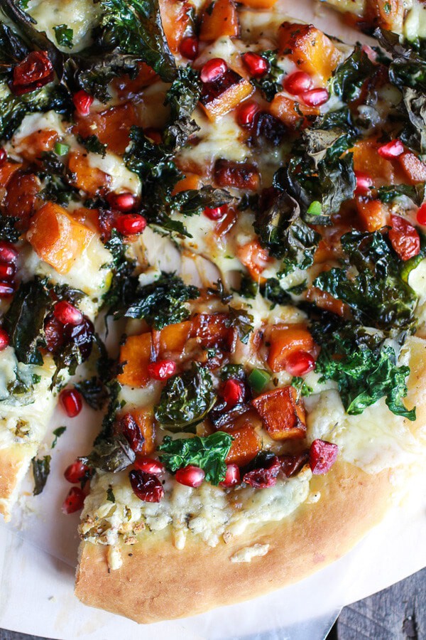 Caramelized Hyternut，Crispy Kale + Fontina Pizza |halfbakedharvest.com