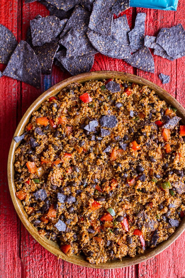 俗气的黑豆+ Quinoa Taco烘烤|halfbakedharvest.com