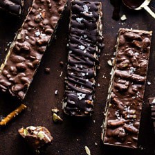 令人上瘾的5种成分电锅巧克力棒。