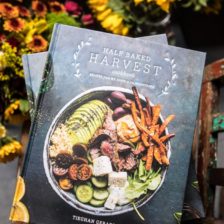 The bob外围官网appHalf Baked Harvest Cookbook: The Cookbook Is Here +赠品!