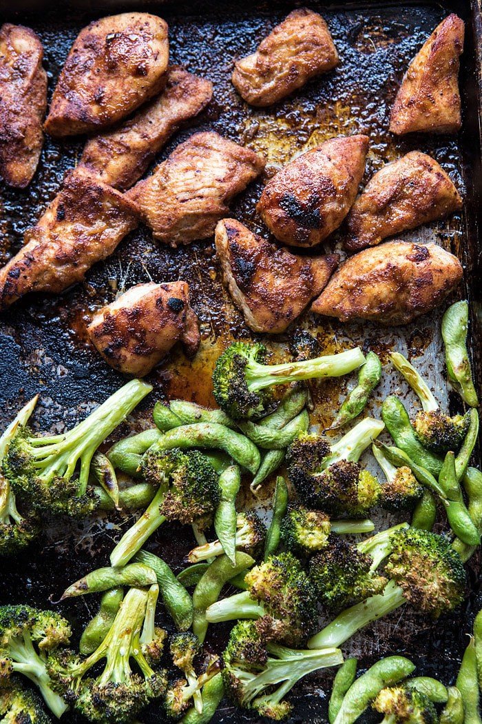 膳食准备热带捷克鸡肉和绒毛花香|halfbakedharvest.com #mealprep #BOB娱乐下载recipes #chicken #healthy