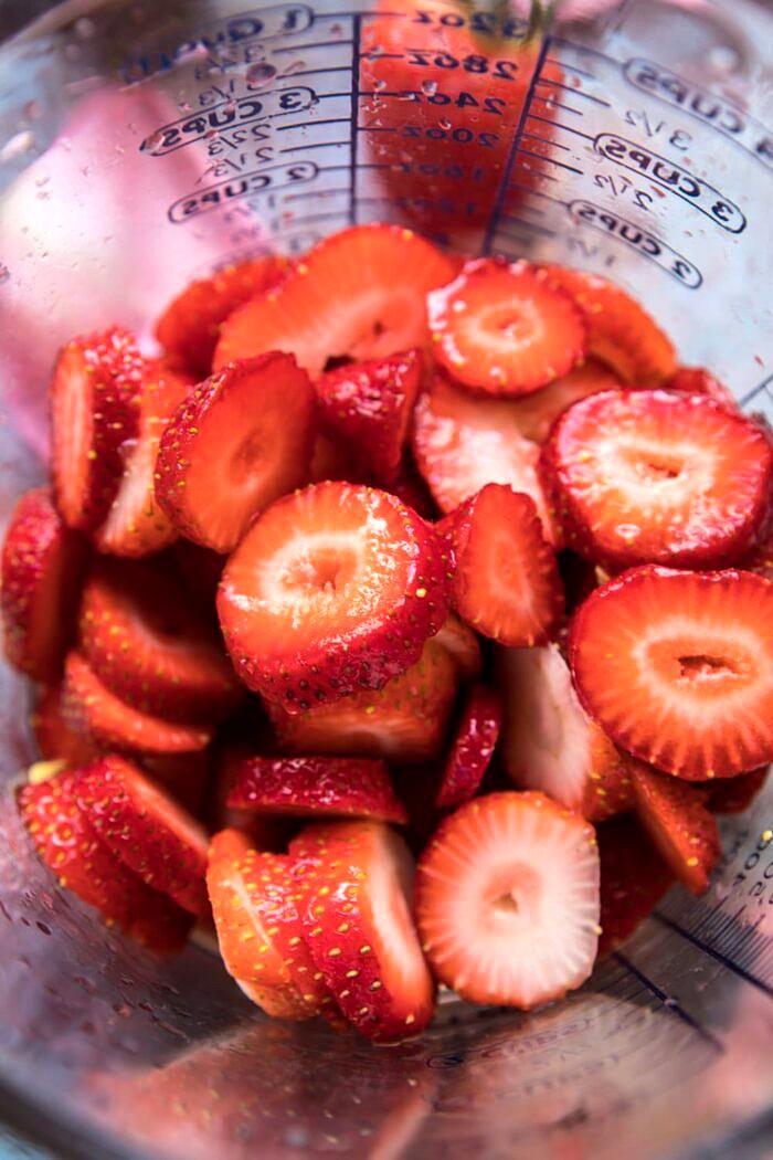 薄荷橙和草莓冷却器|半烤收获网站#鸡尾酒#春天#食谱#早午餐BOB娱乐下载