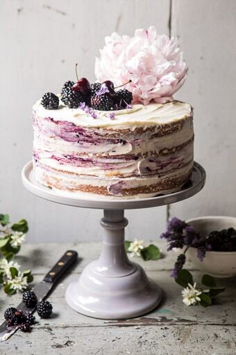 黑莓薰衣草白巧克力奶油蛋糕| halfbakedharvest.com#夏季食谱#分层蛋糕#蓝莓BOB娱乐下载