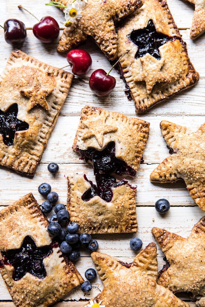 波旁山核桃樱桃馅饼|halfbakedharvest.com #pie #cherries＃4thofjulyrBOB娱乐下载ecipes #easy