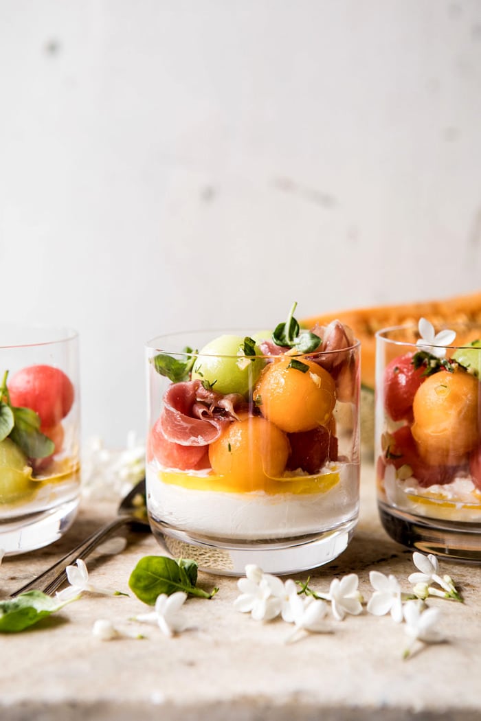 甜瓜Caprese沙拉|halfbakedharvest.com #summerBOB娱乐下载recipes #caprese #healthy #buratta