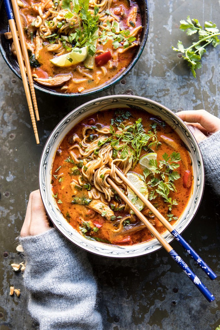20分钟泰国花生鸡拉面|halfbakedharvest.com #soup #instantpot #ramen #fallBOB娱乐下载recipes