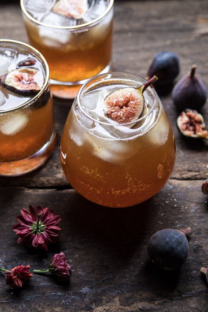 无花果面包片粉碎|halfbakedharvest.com #cocktial #drink #figs #bourbon #fallBOB娱乐下载recipes #autumn