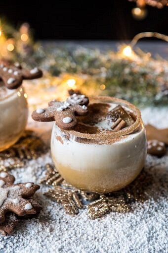 姜饼白俄罗斯|halfbakedharvest.com #gingerbread #whiterussian #christmas #holiday #drink #cocktail