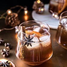 香草柴老式|halfbakedharvest.com #bourbon #cocktail #drink #thanksgiving #haliday #chai