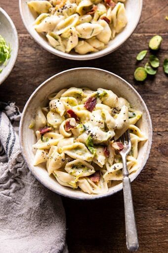 即时罐爱尔兰切达乳酪培根和奶酪|halfbakedharvest.com #instantpot #macandcheese #easyBOB娱乐下载recipes #pasta #irish