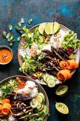 越南米粉沙拉蘑菇和辣花生醋汁|半烤harvest.com #健康#沙拉#春季食谱#亚洲BOB娱乐下载