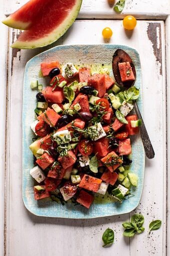 希腊西瓜羊乳酪沙拉和罗勒醋|halfbakedharvest.com #watermelon #summerBOB娱乐下载recipes #easyrecipes #healthy