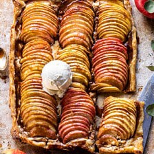 柴五香苹果瑞科塔·加尔特|halfbakedhavest.com #apple #pastry #fallBOB娱乐下载recipes #autumn